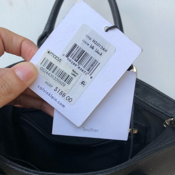 Sold❌Calvin klein leather bucket bag - Picture 8 of 8